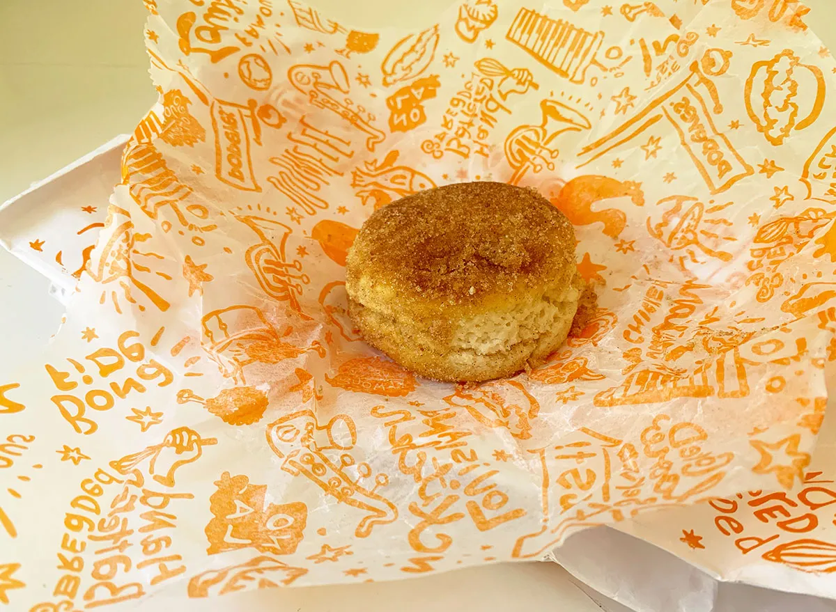 popeyes cinnamon sugar biscuit