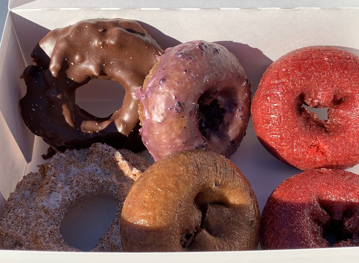 rainbow donuts york sc