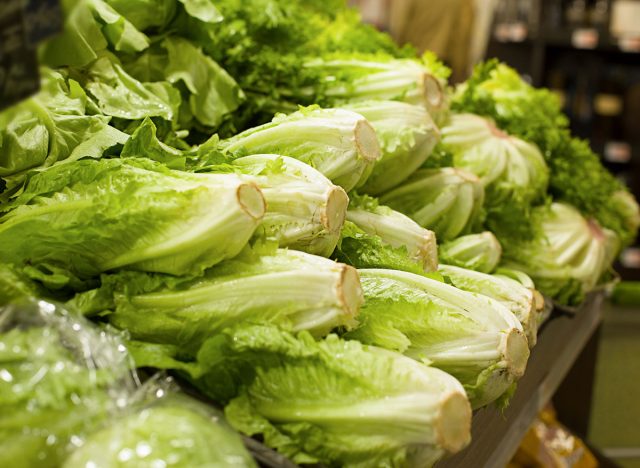 romaine lettuce grocery store