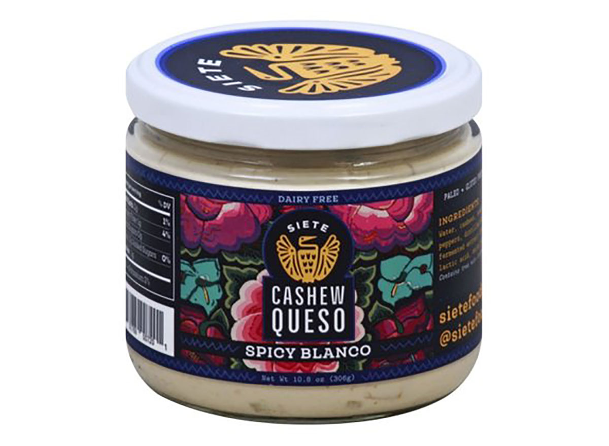 jar of siete foods cashew queso