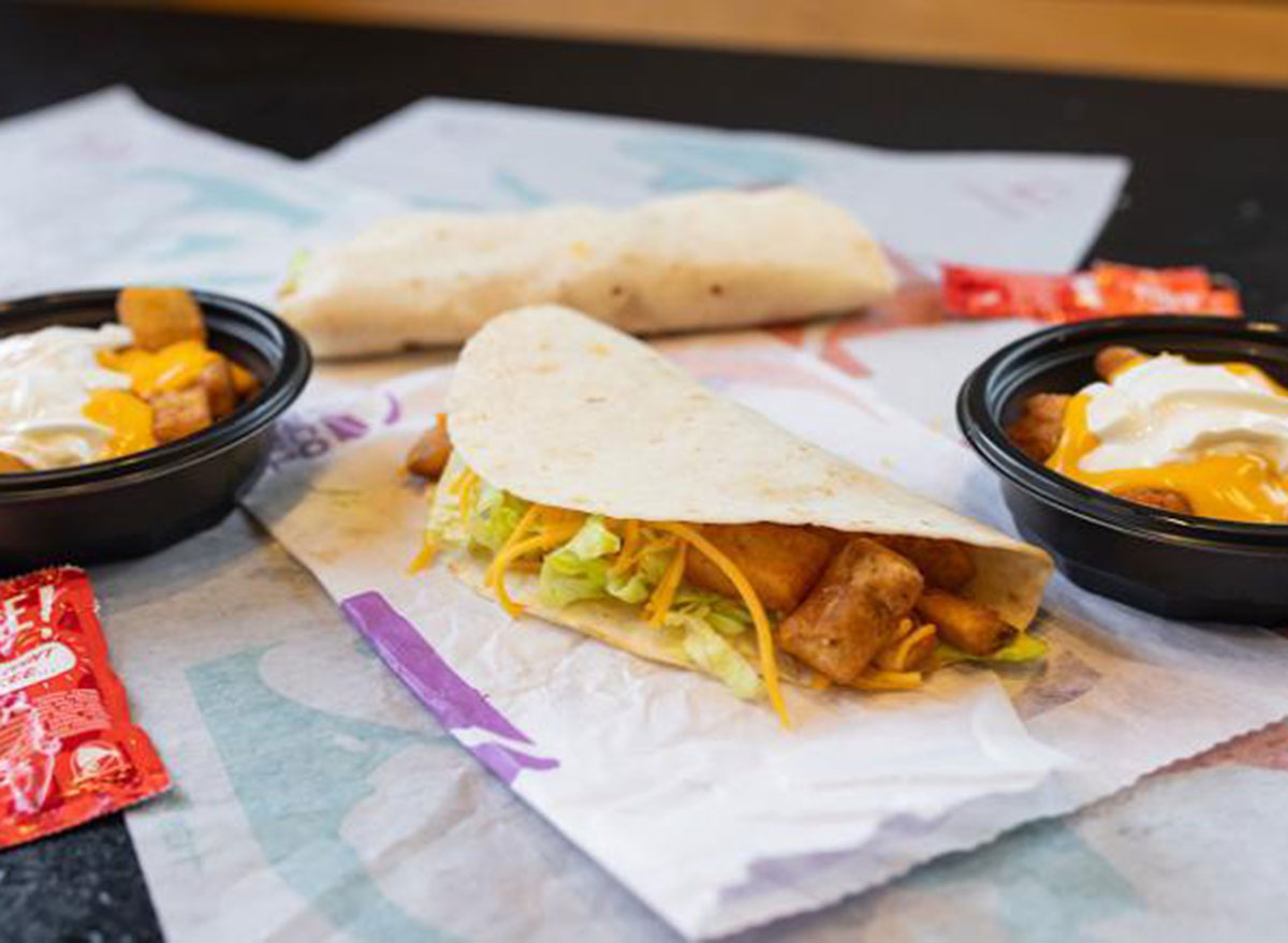 5 Best Items On the Taco Bell Menu Right Now, Per Customers