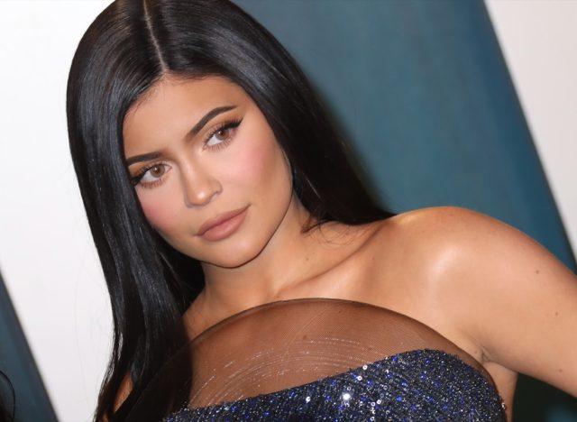 Kylie Jenner Shares Crop Top Photo and New Workout