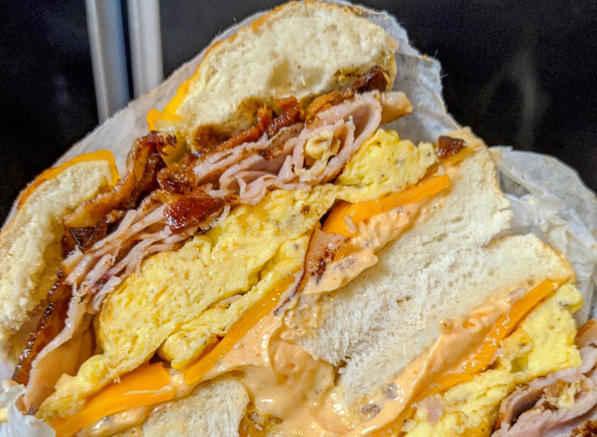 breakfast sandwich on a bagel