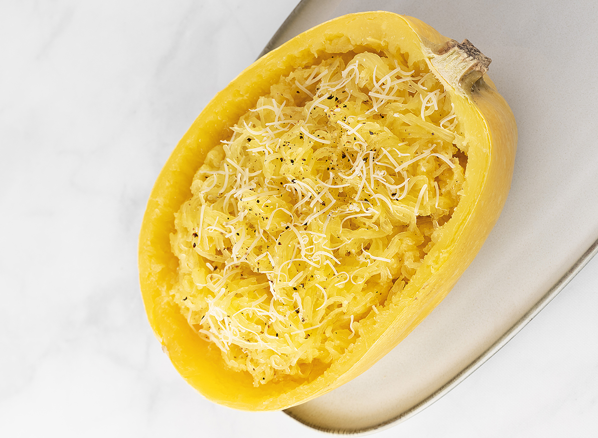 cacio e pepe spaghetti squash