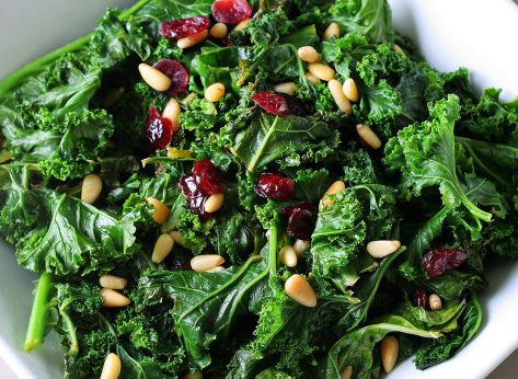 What Happens to Your Body When You Eat Kale