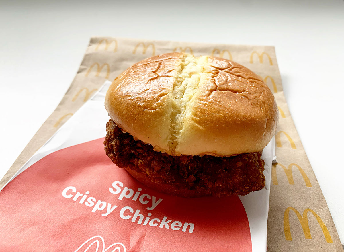 mcdonalds spicy chicken sandwich 3