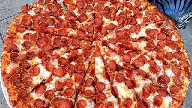 6 Most Expensive Pizzas At Popular Fast Food Chains Eat This Not That