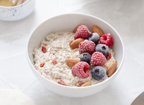 Oatmeal is Even Healthier For You Than We Thought
