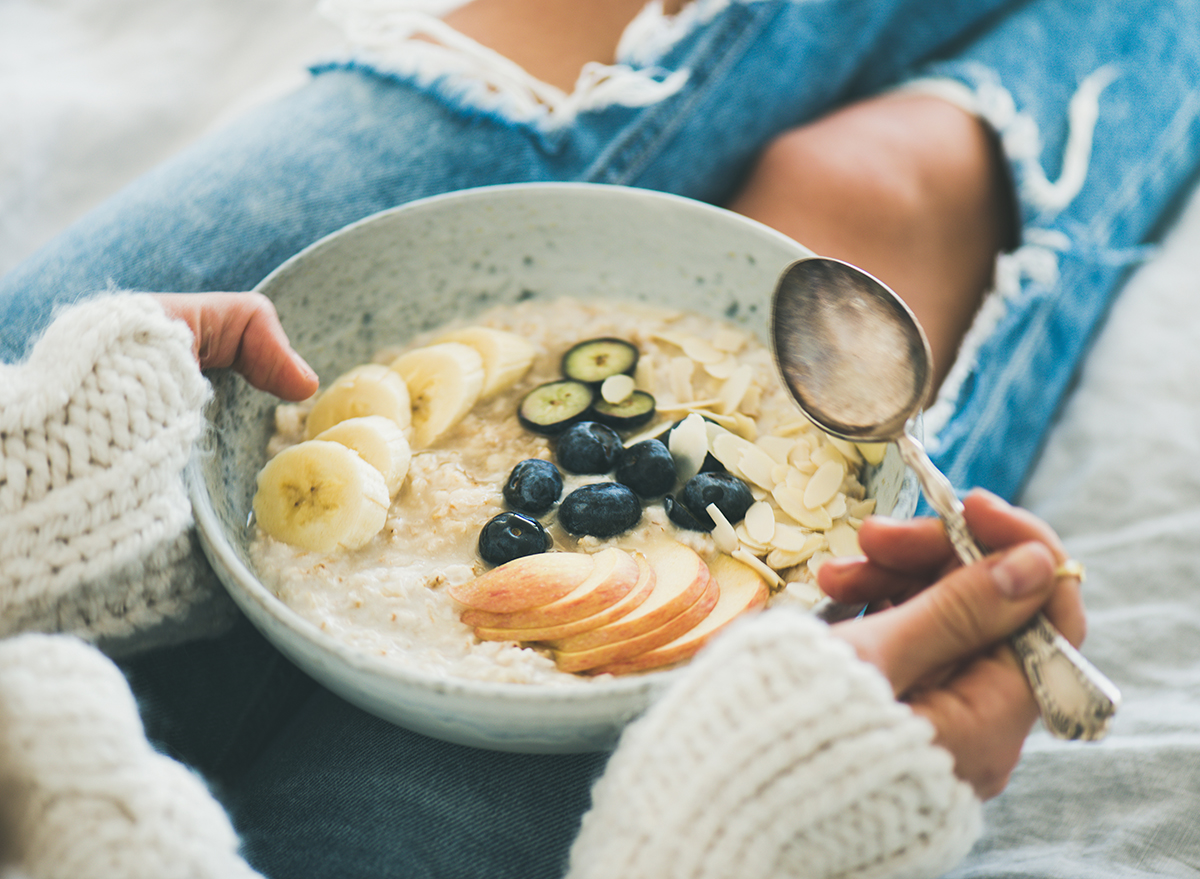 oats and fruit in bowl