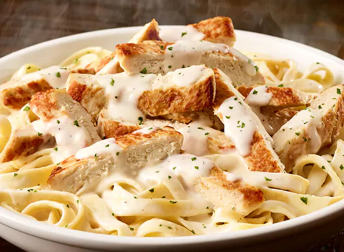 16 Worst Pasta Dishes You Should Never Order At These Popular