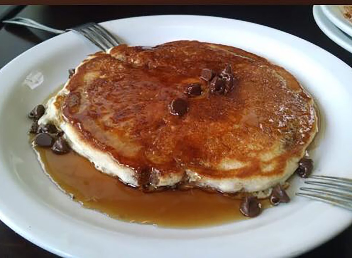 pancake with chocolate chips