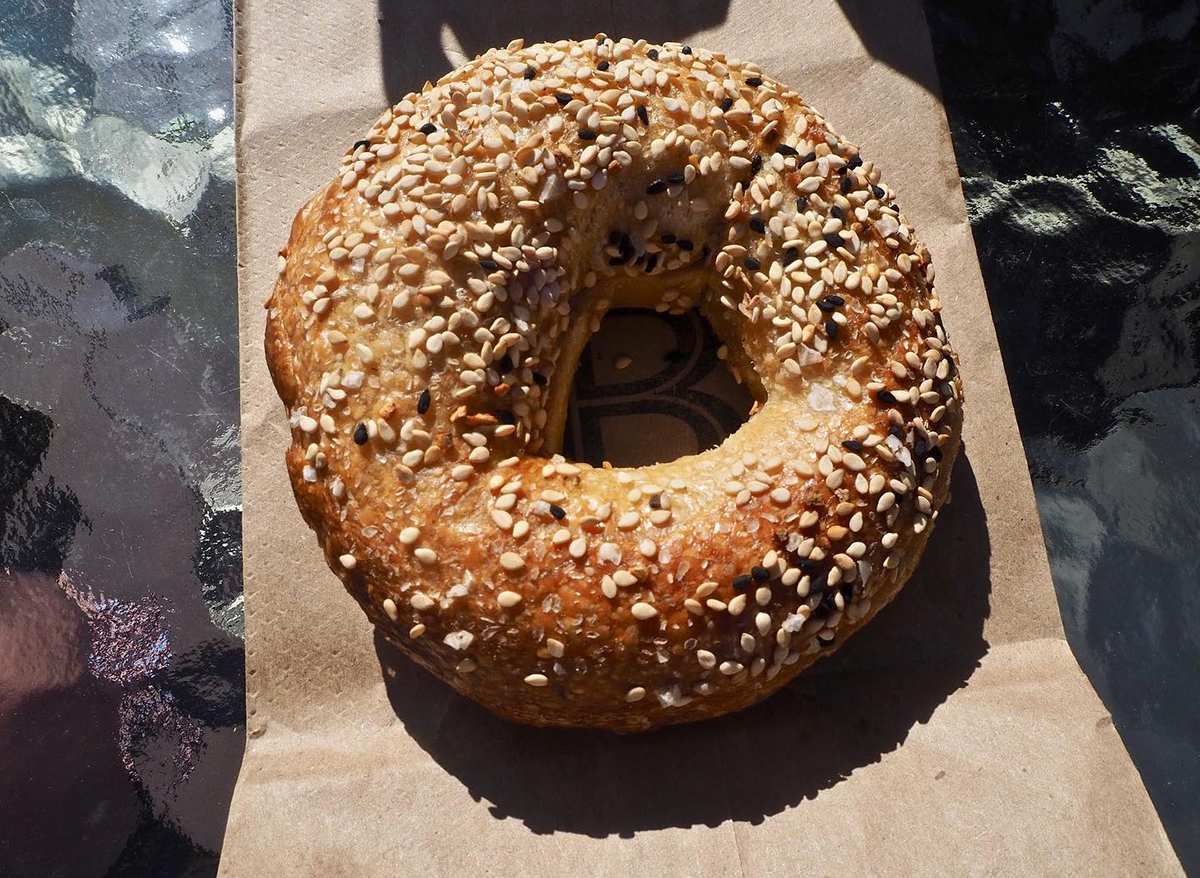 sesame bagel