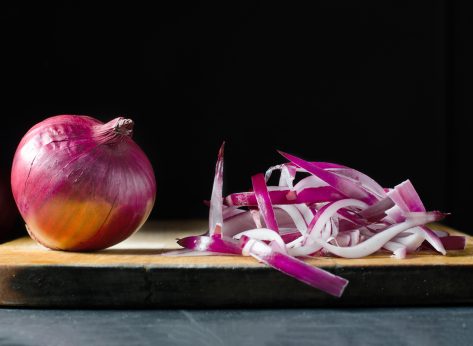 One Major Side Effect of Eating Onions
