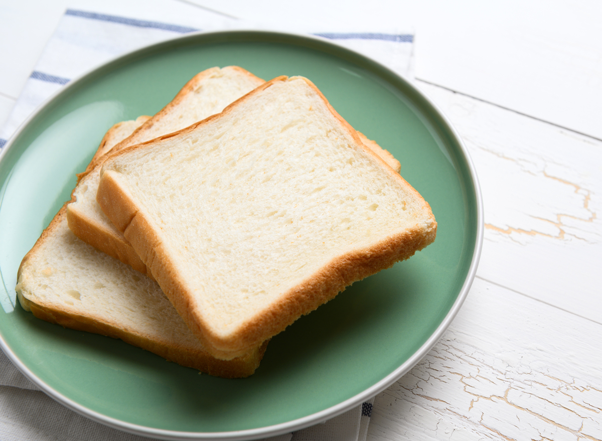 slice white bread on plate