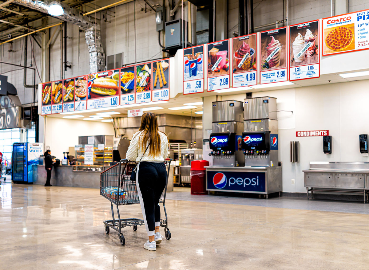 Costco Shopper Finds $80 Lobster Mistakenly Selling for $18