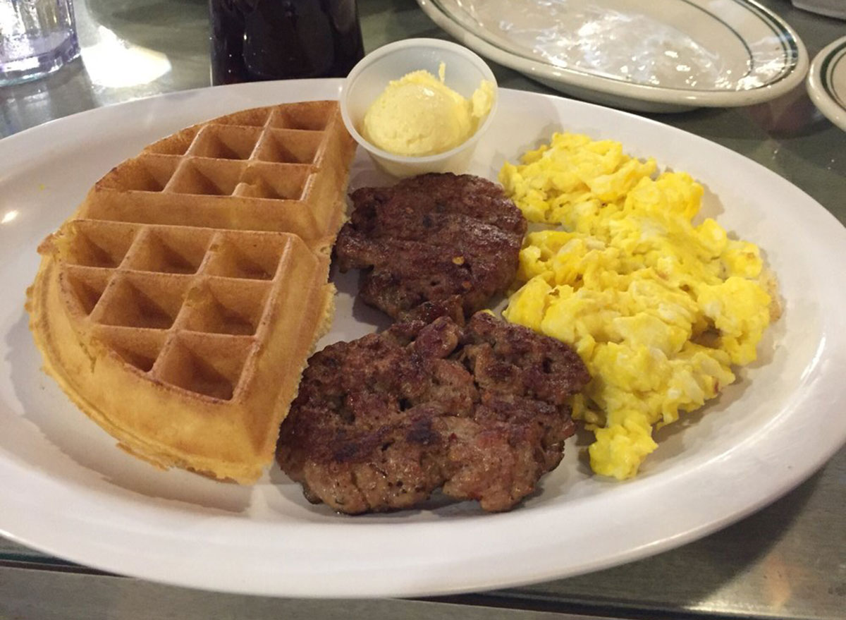 arkansas colonial pancake waffle house