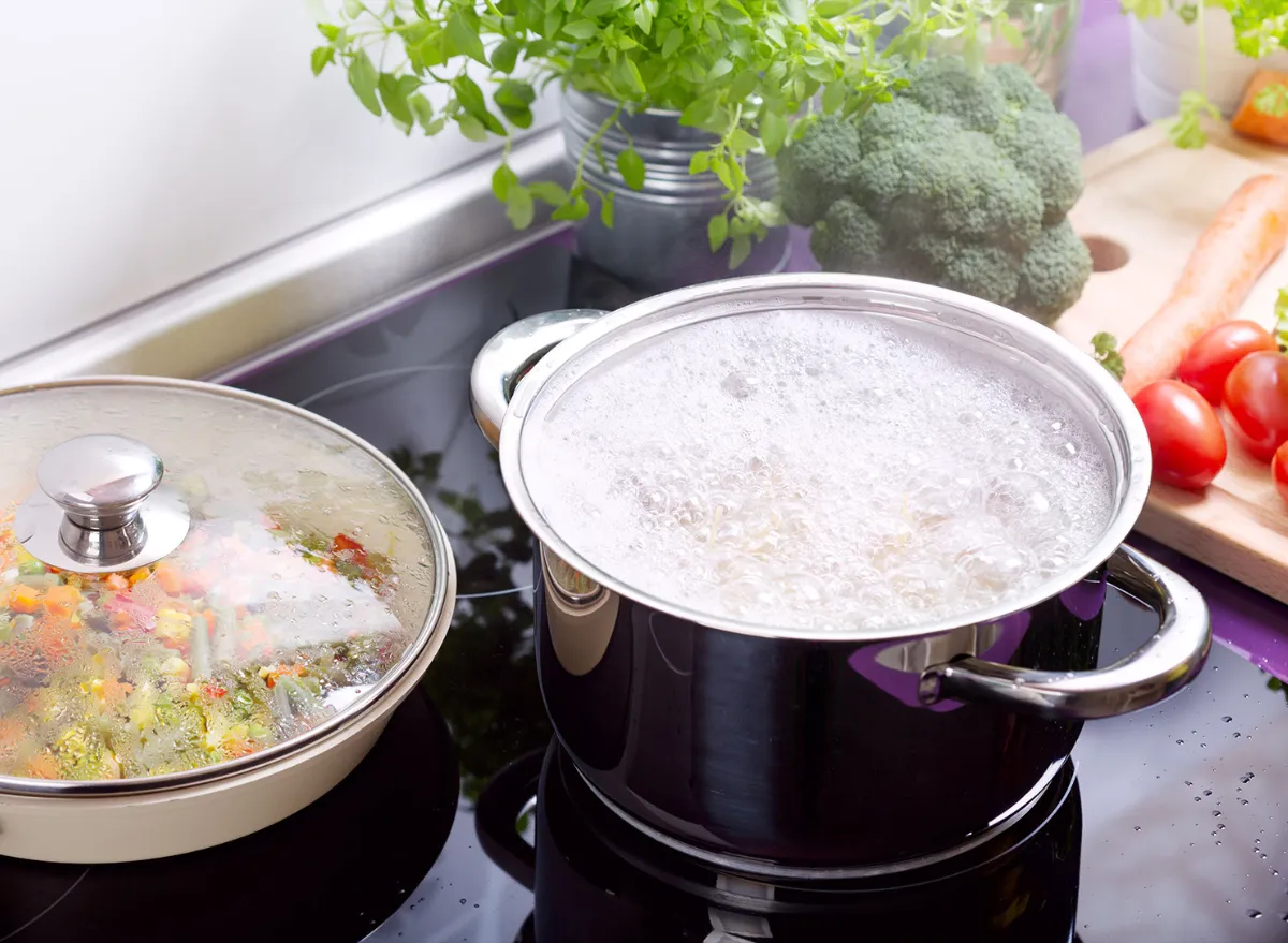 Using This Appliance To Cook Beans Can Cause Food Poisoning, Says