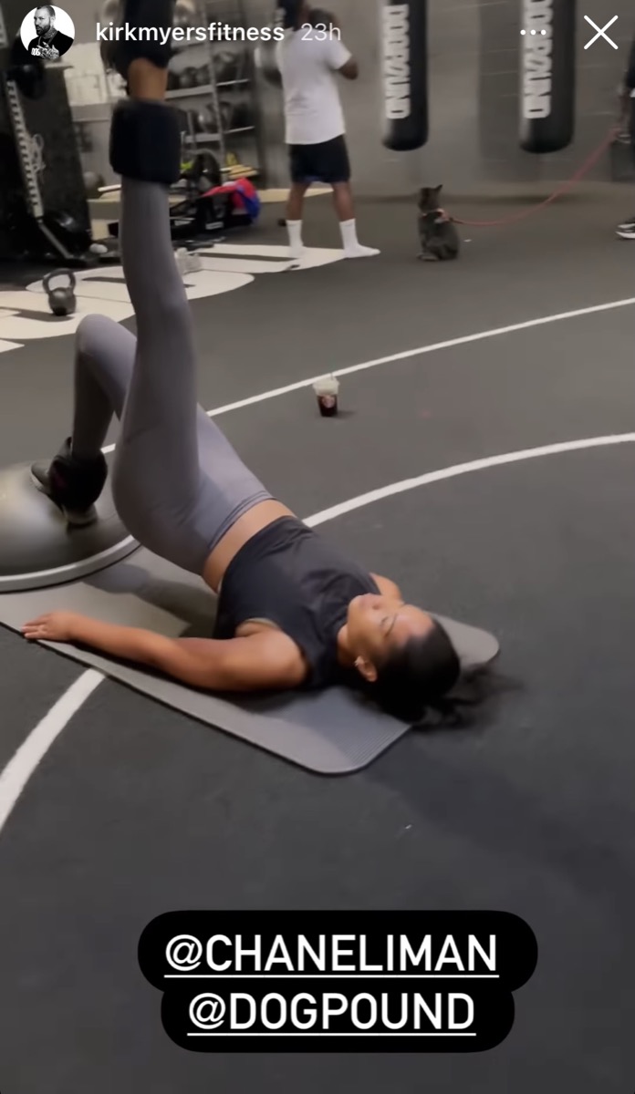 chanel iman doing floor workout at dog pound gym