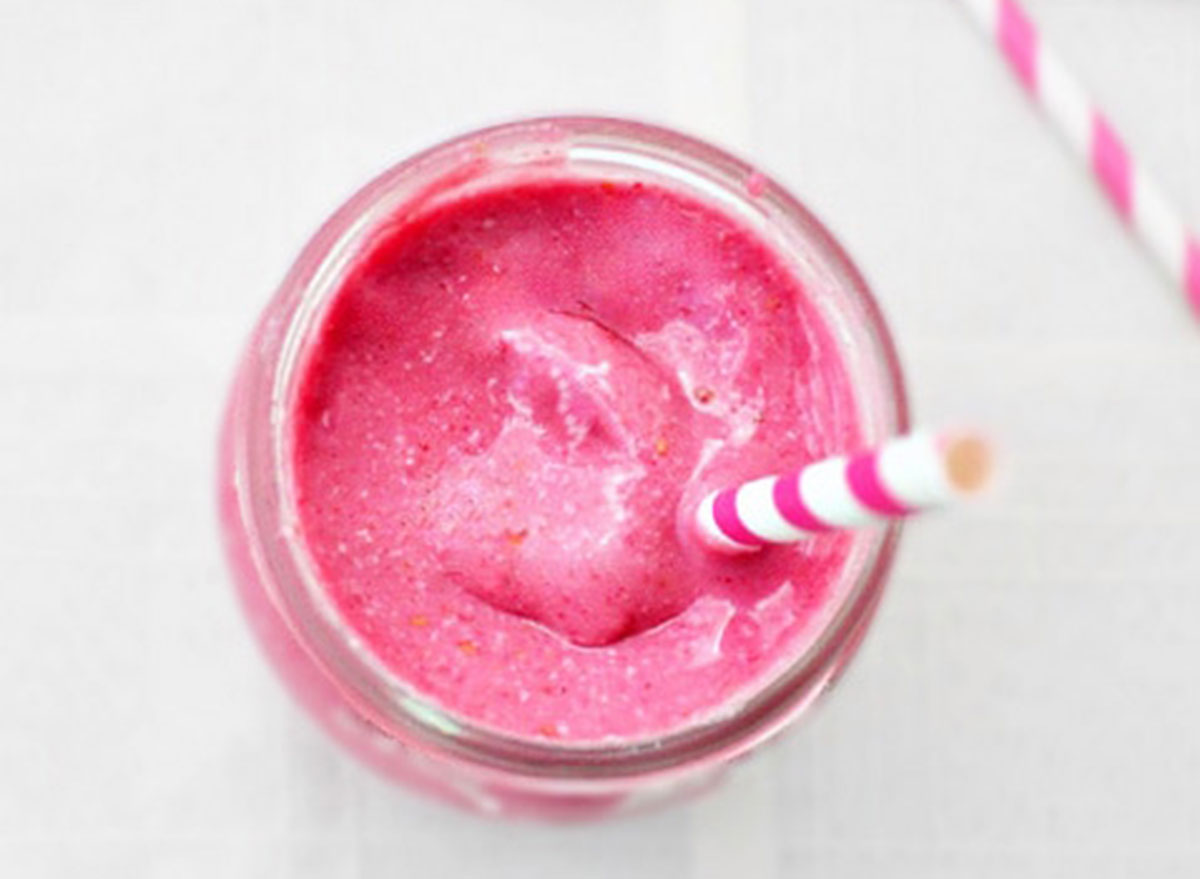 coconut rasberry smoothie