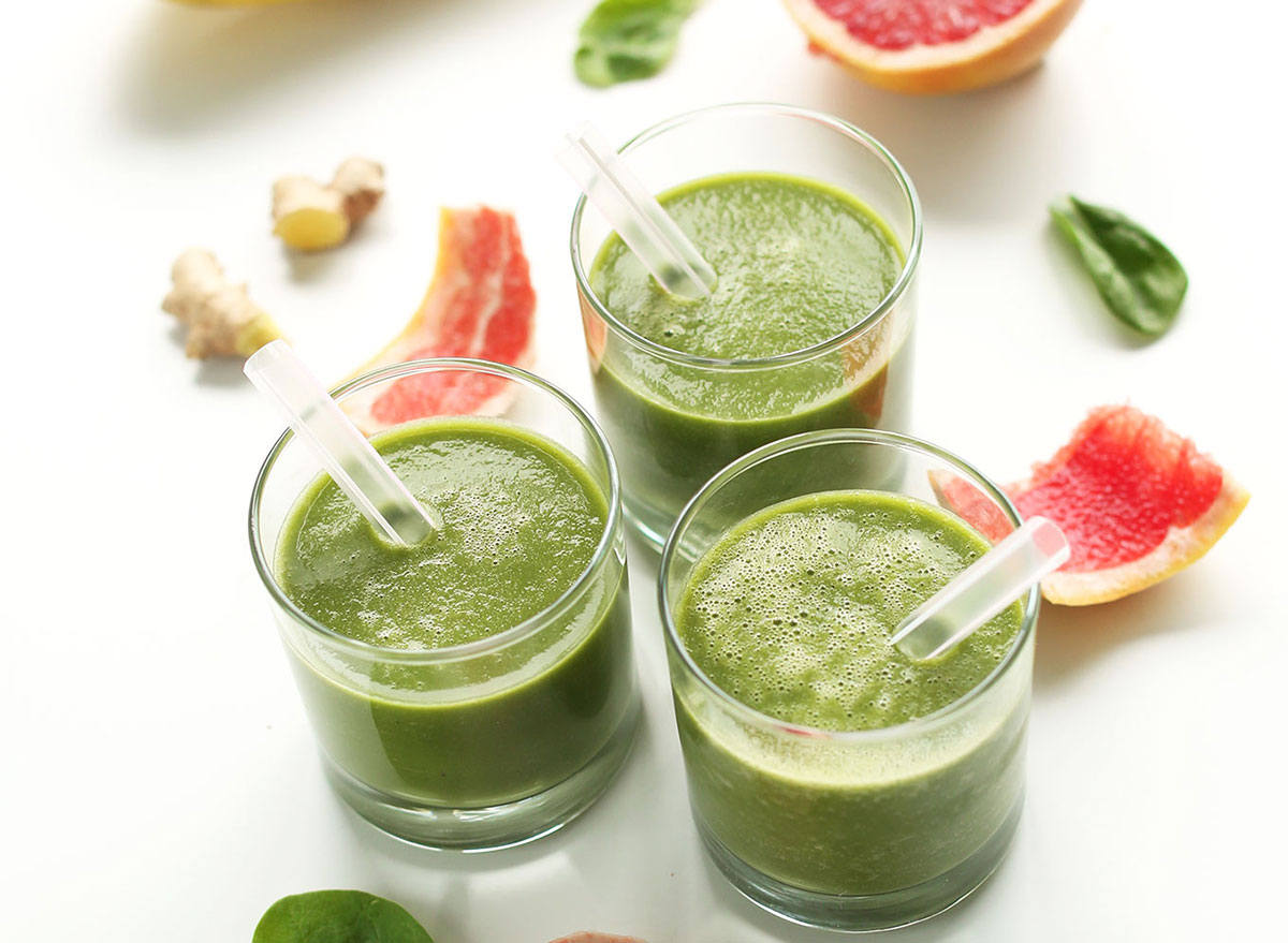 grapefruit green smoothie