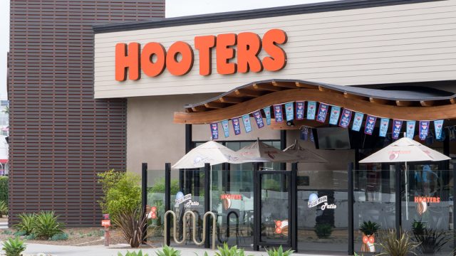 Hooters New Restaurant Chain Is Opening 50 New Locations In This State Eat This Not That
