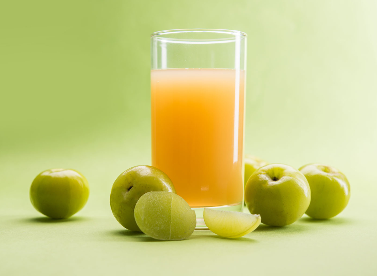 Drinking This Juice May Reduce Belly Fat, Says Science — Eat This Not That