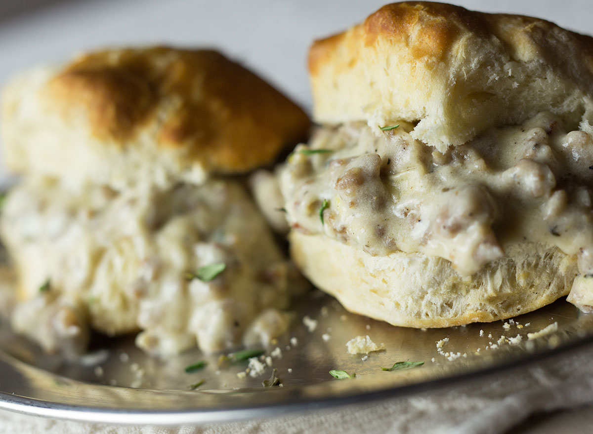 biscuit gravy