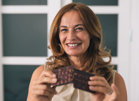 Eating This Type of Chocolate May Burn More Fat