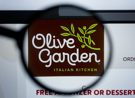 10 Controversial Secrets About Olive Garden's Food