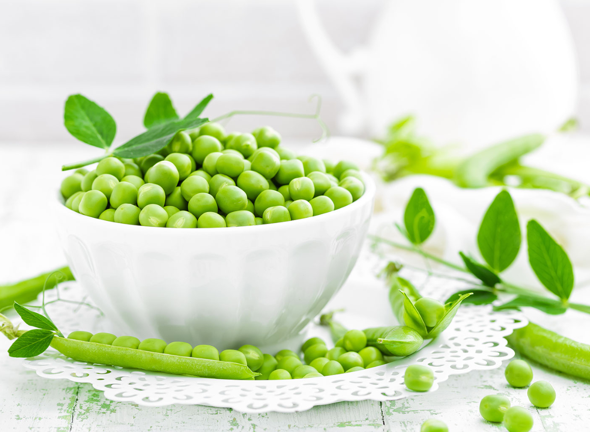 What Happens To Your Body When You Eat Peas — Eat This Not That