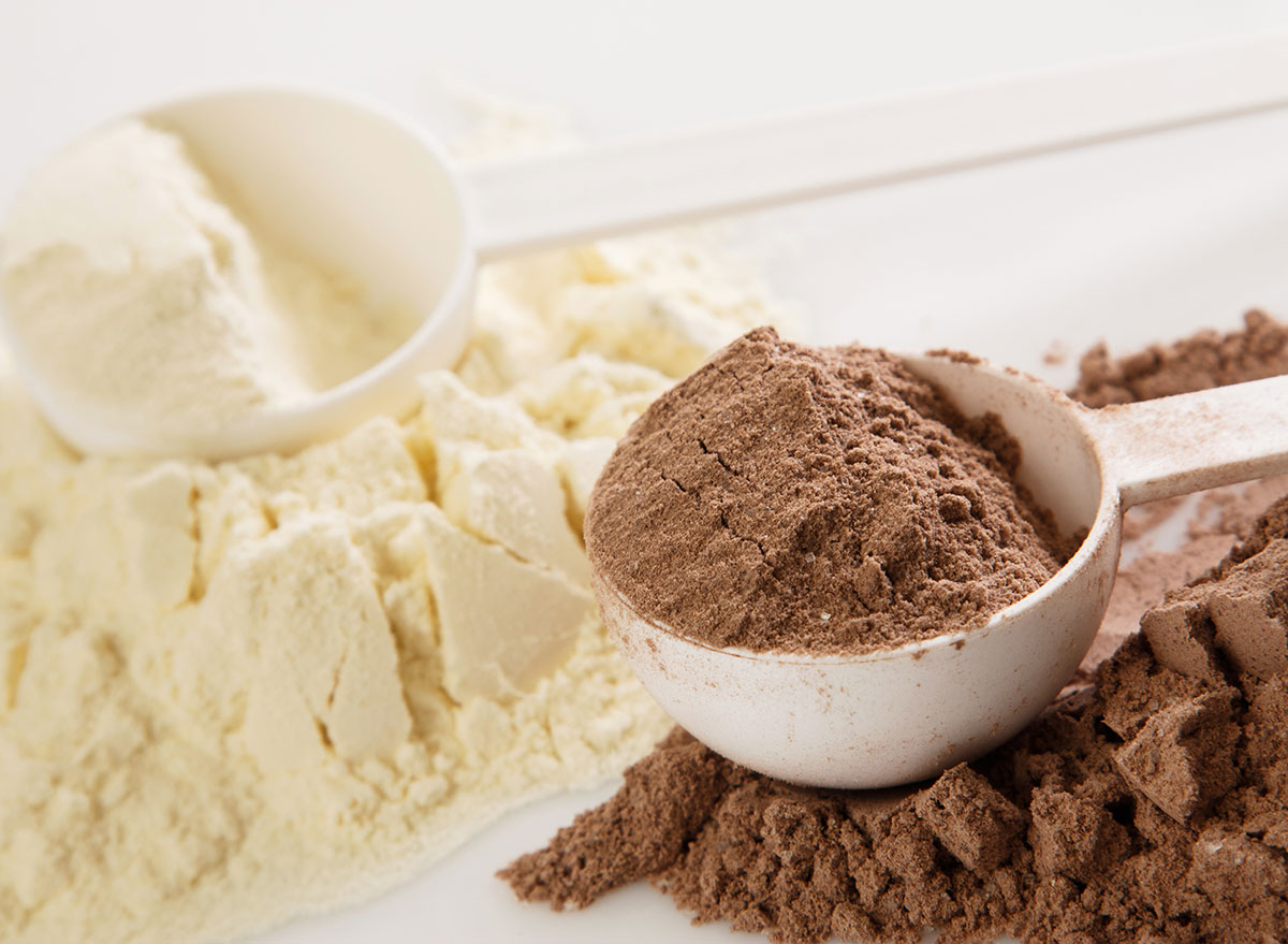 Best Supplements to Take Before Bed, According to Dietitians