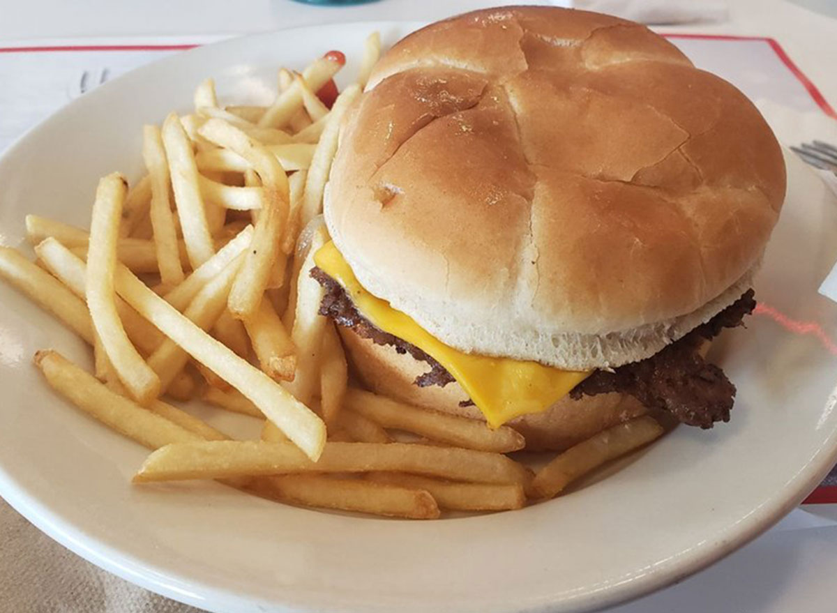 steak n shake burger