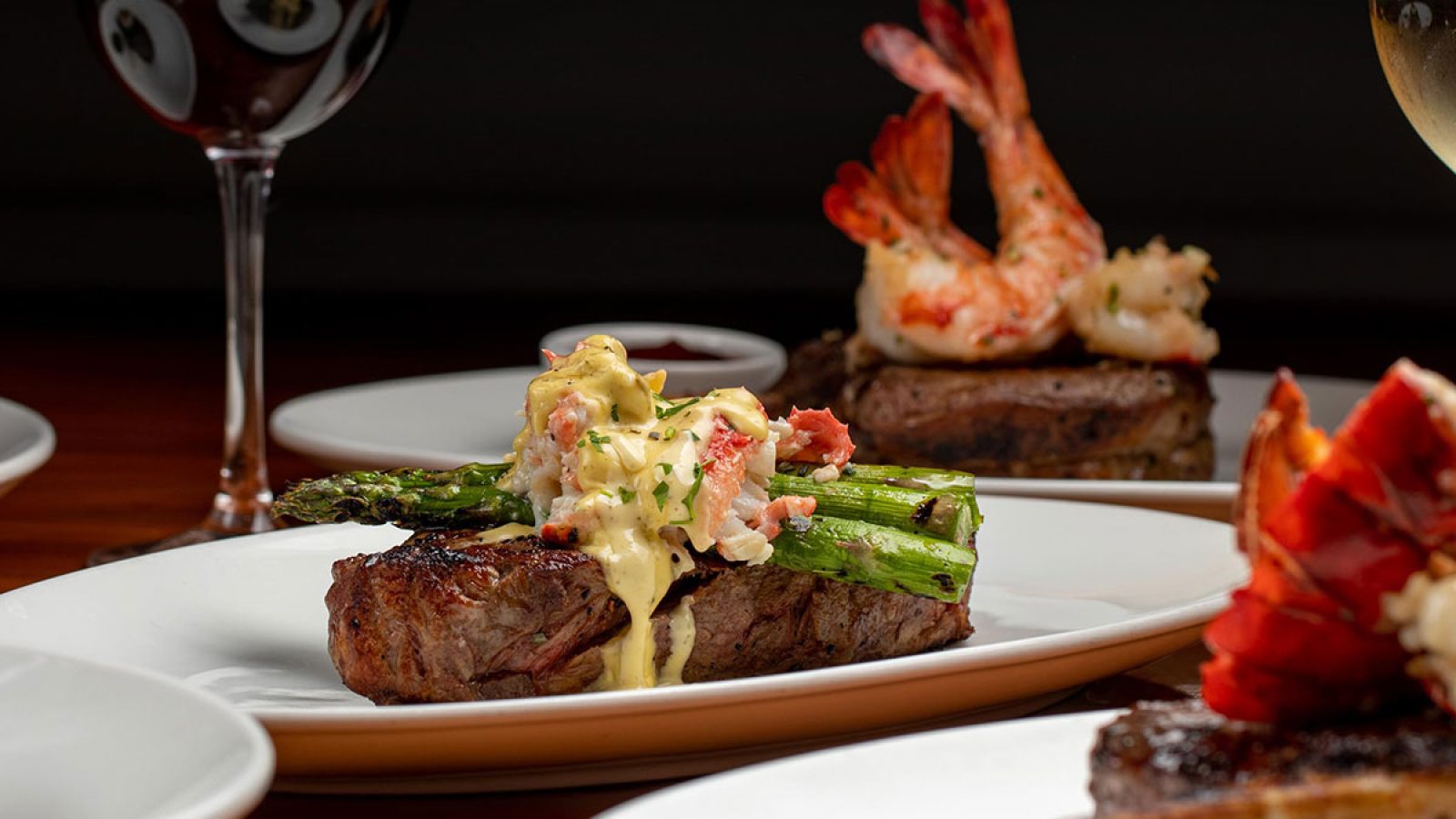 These Two Upscale Steakhouse Chains Are Now Surging in Popularity