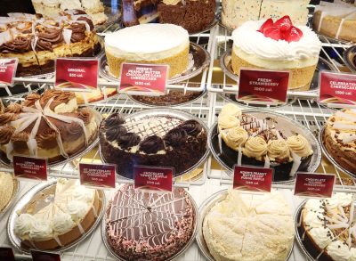 The #1 Healthiest Dessert at the Cheesecake Factory, Dietitian Says