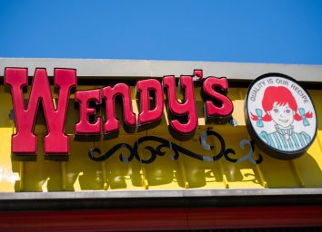 Wendy's sign