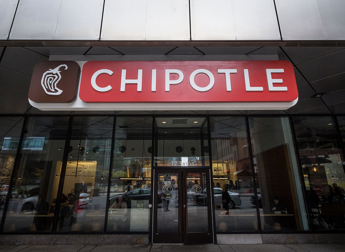 chipotle exterior