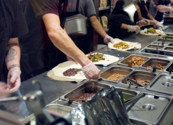 Chipotle's BOGO Day Was a Disaster, According to Employees