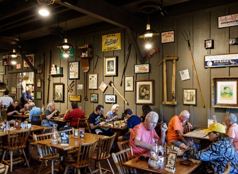 6 Restaurant Chains That Just Got More Expensive