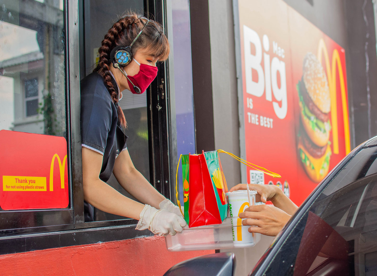 fast food drive-thru