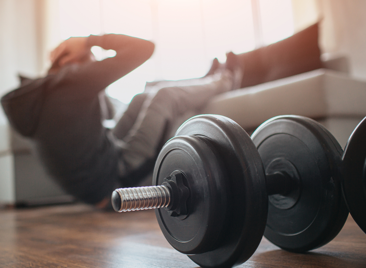 heavy-dumbbell-on-floor