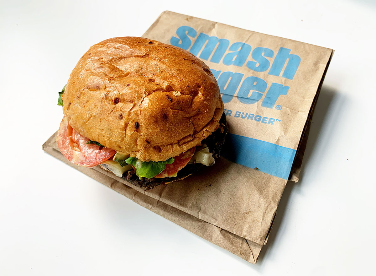 smashburger black bean burger