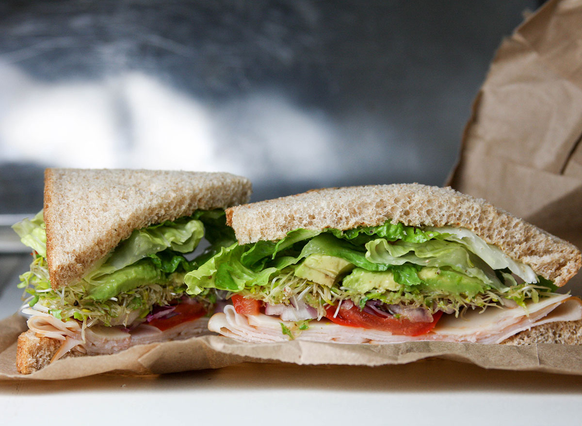 turkey avocado sandwich