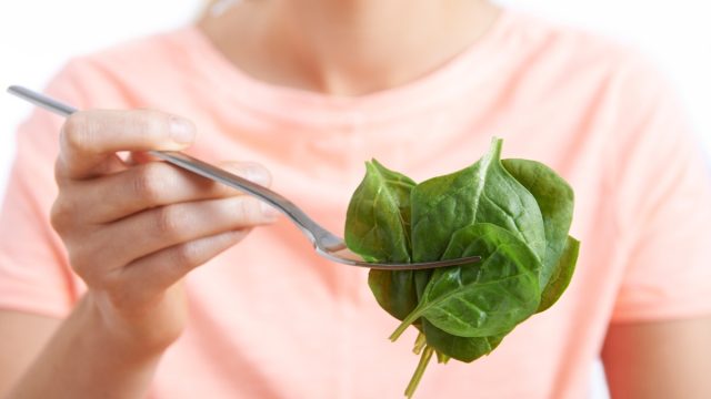 Secret Side Effects Of Eating Spinach Says Science Eat This Not That