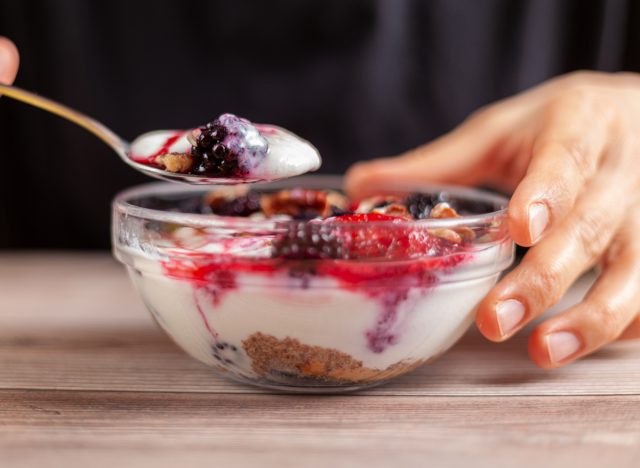 yogurt parfait - 8 Best Breakfast Foods to Jumpstart Weight Loss - Check It Out