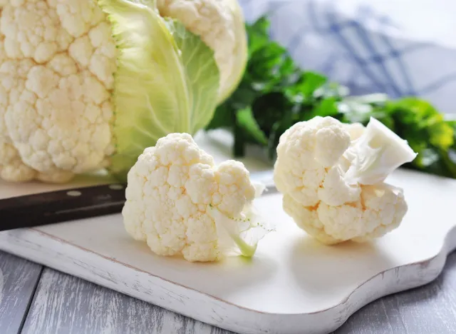 cauliflower on the cutting board, one of the best weight loss foods