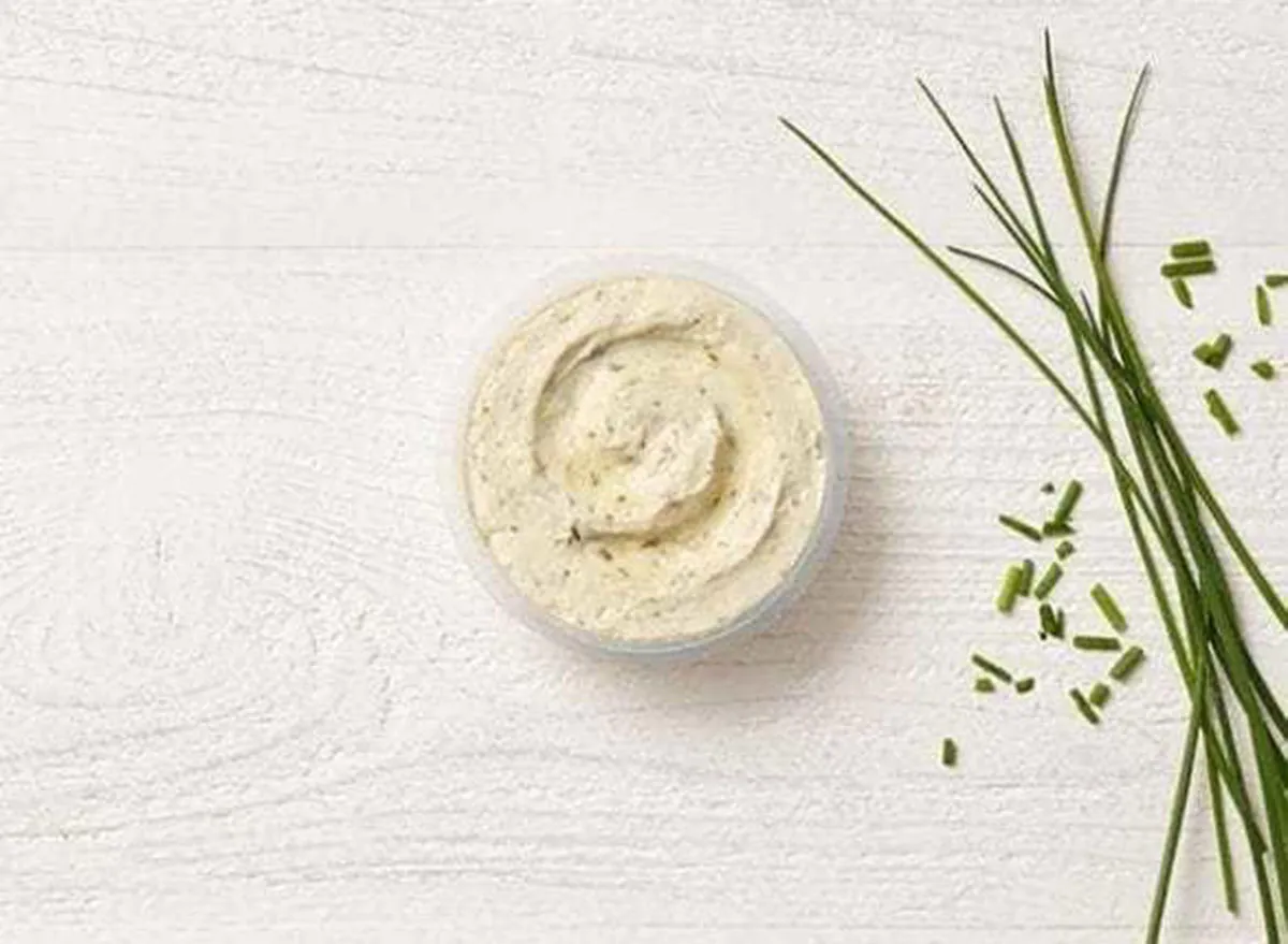 panera chive onion cream cheese