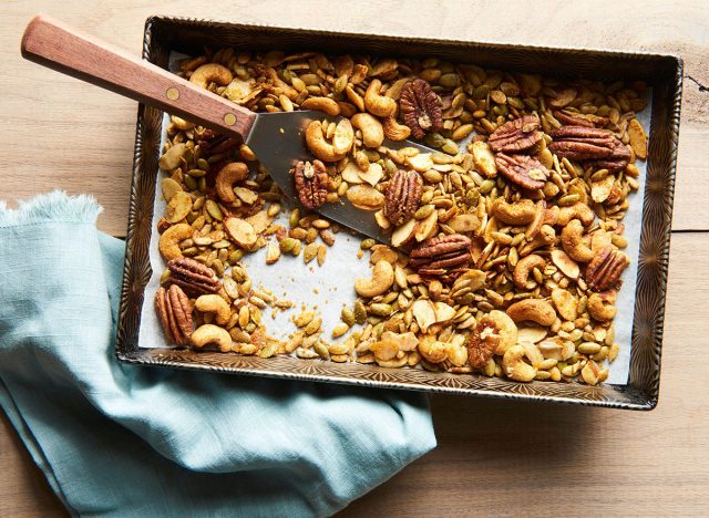 seasoned nut mix recipe