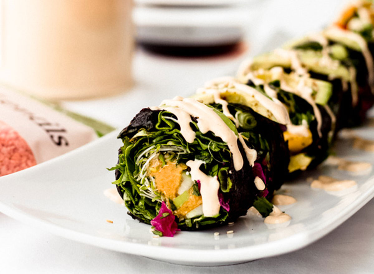 smoky red lentil nori roll