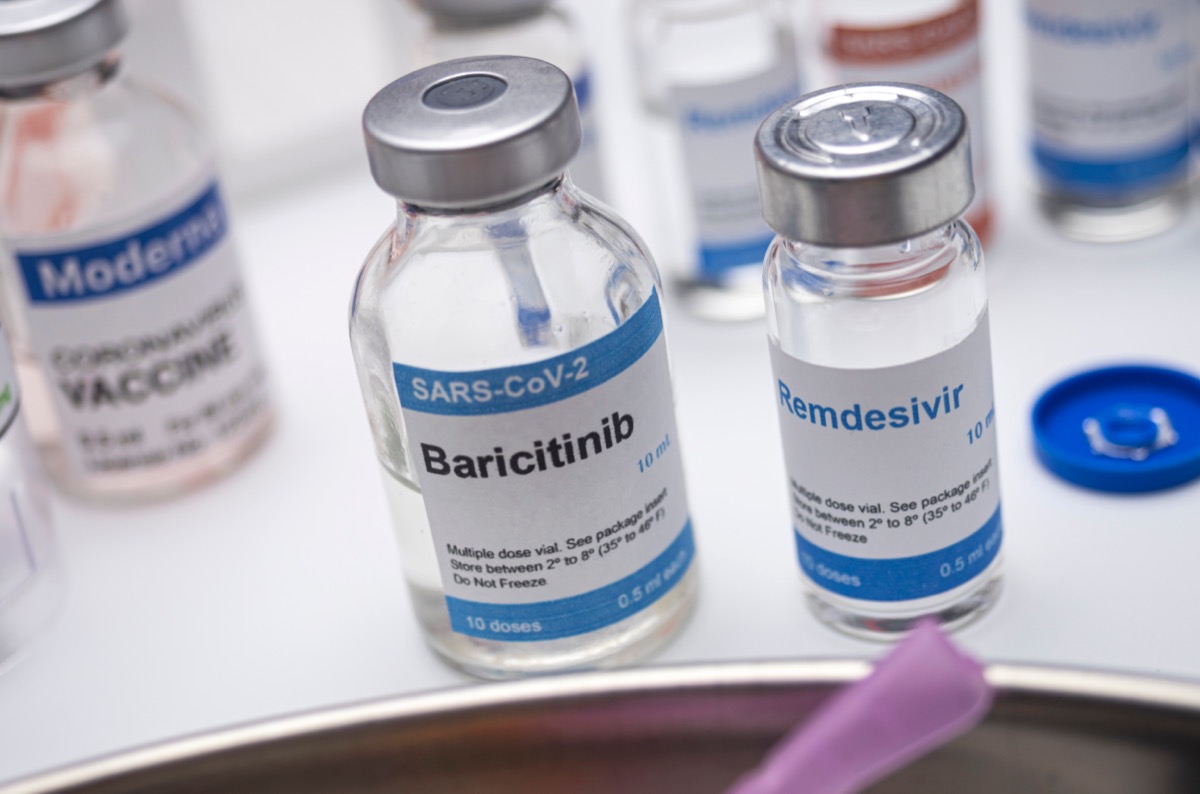 Medication prepared for people affected by Covid-19, baricitinib in combination with remdesivir as a treatment for patients infected in experimental use.
