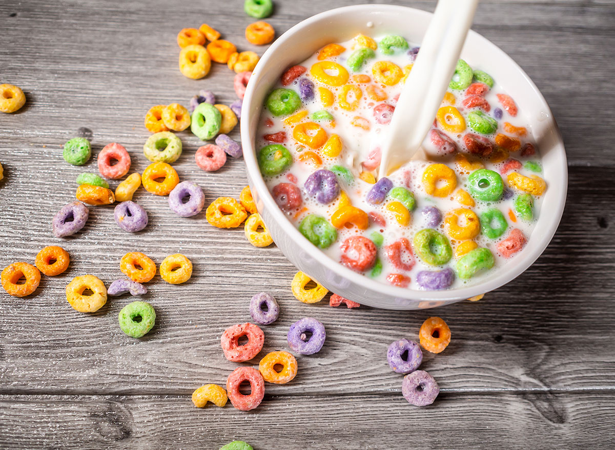 https://www.eatthis.com/wp-content/uploads/sites/4/2021/09/cereal.jpg?quality=82&strip=1